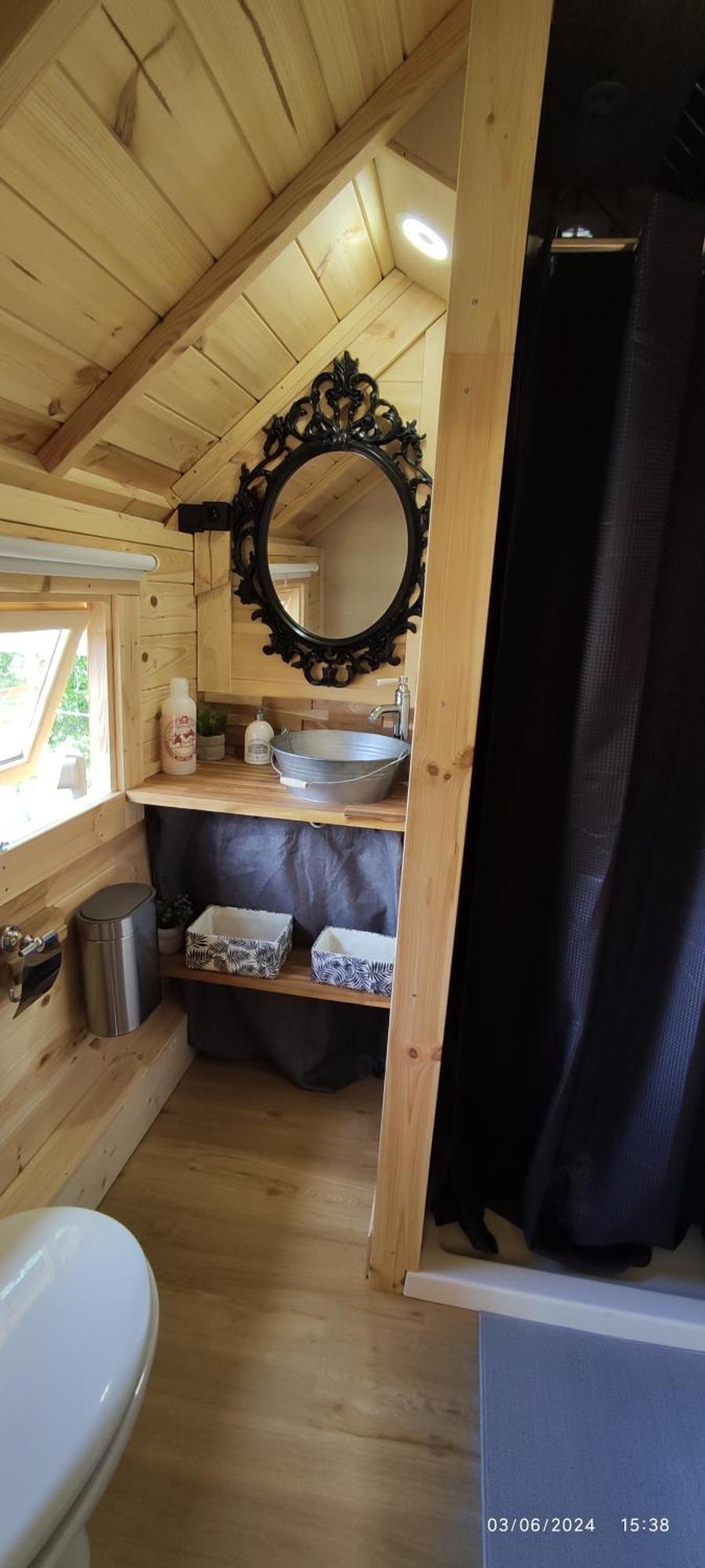 Insolite Kota Avec Spa Et Demi Bt De Champagne Offerte Ruch Exterior photo